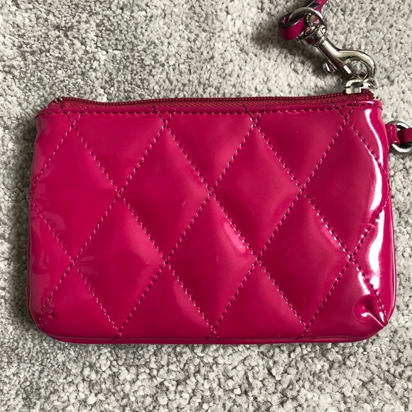 Coach Poppy Gloss Quilted Patent Leather Wristlet - Picture 2 of 9